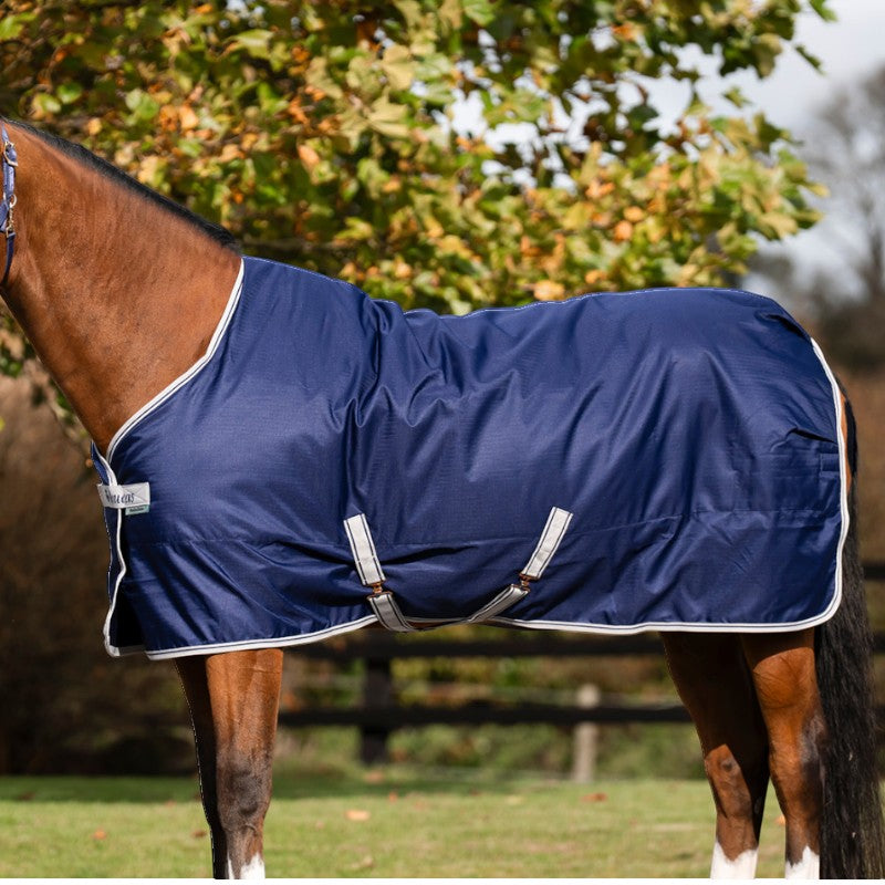 Bucas - Couverture d'écurie Freedom Stable 150 marine 150g