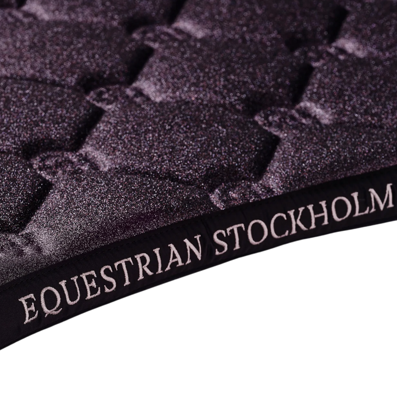Equestrian Stockholm - Tapis de selle Glimmer violet | - Ohlala