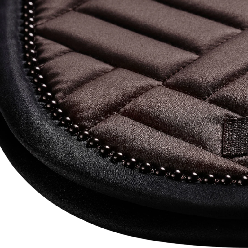 Equestrian Stockholm - Tapis de dressage Modern Mocha marron | - Ohlala