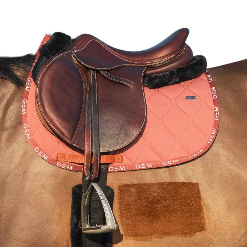 GEM - Tapis de selle Love rouille | - Ohlala