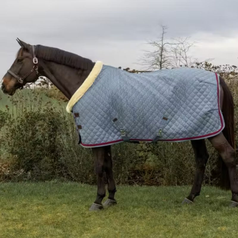Kentucky Horsewear - Couverture de présentation Corde Tressée denim/ bordeaux | - Ohlala