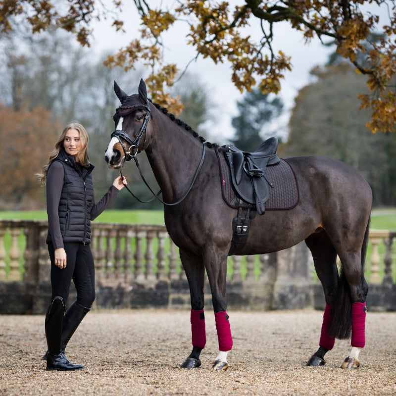 Lemieux - Tapis de dressage Square en suédine Cinder gris/ bordeaux | - Ohlala