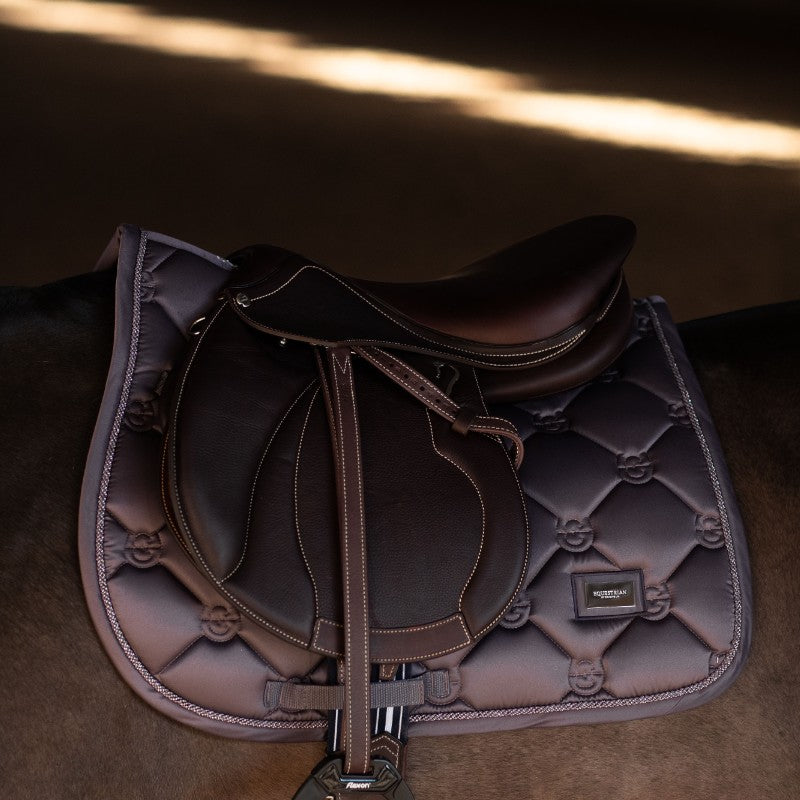 Equestrian Stockholm - Tapis de selle Dark Violet | - Ohlala