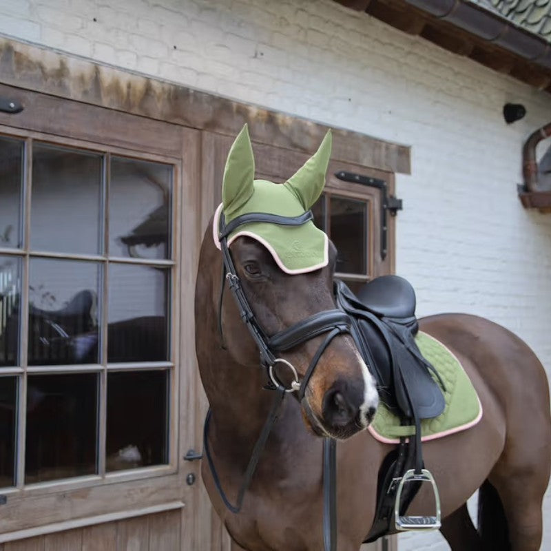 Kentucky Horsewear - Softshell noise-canceling bonnet for horses in khaki/old pink