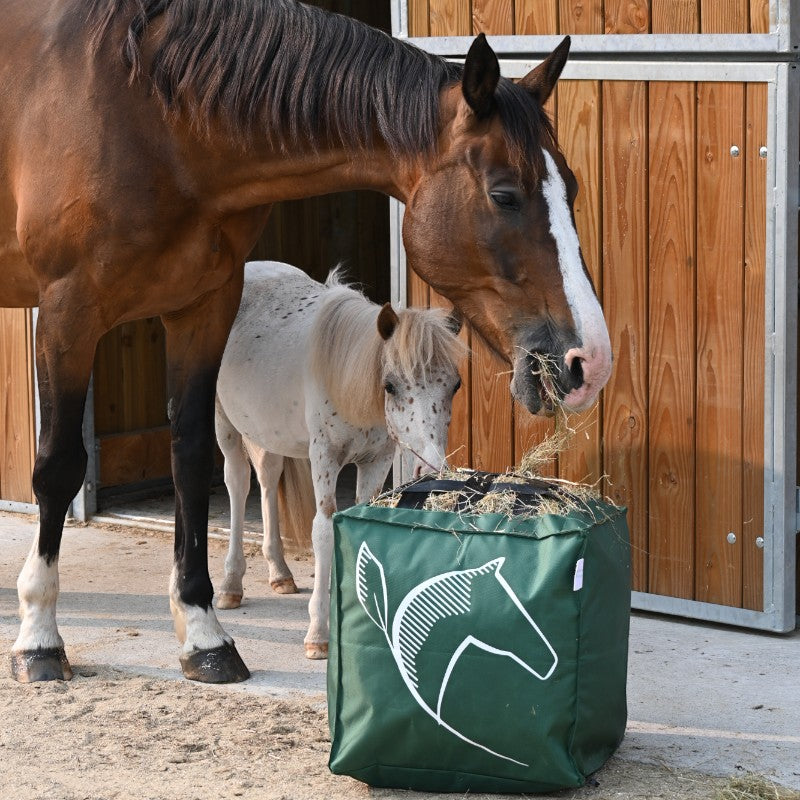 Natural' Innov - Sac à foin Natural'Kub | - Ohlala