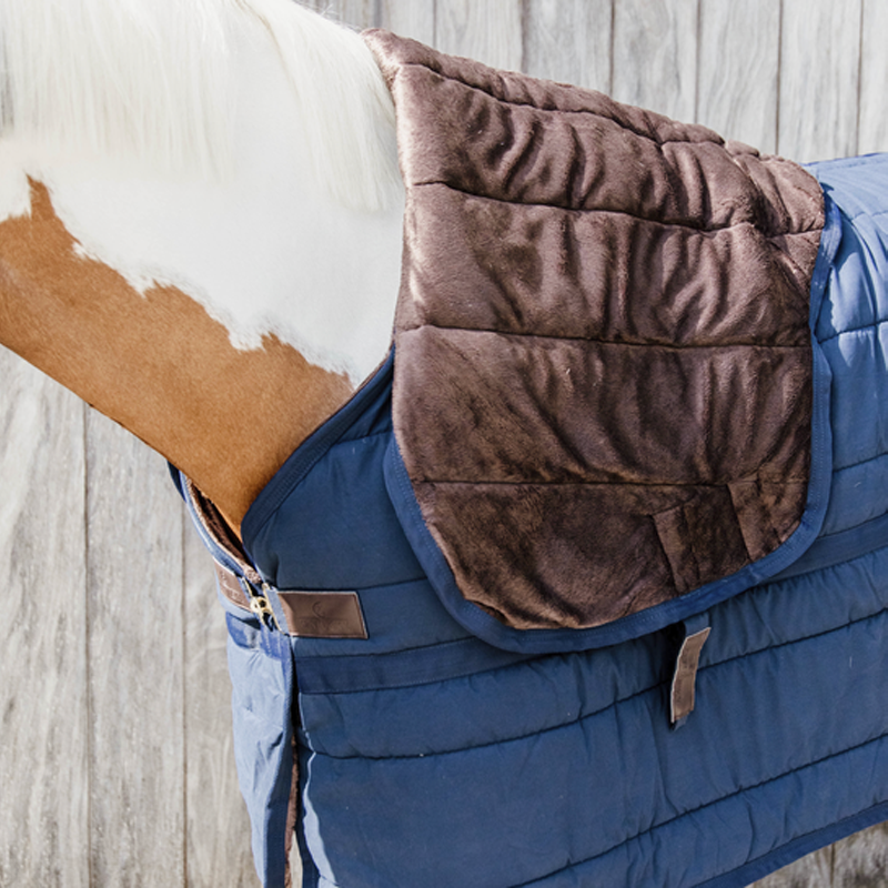 Kentucky Horsewear - Sous-couverture Skin friendly avec couvre-cou marine 150 gr | - Ohlala