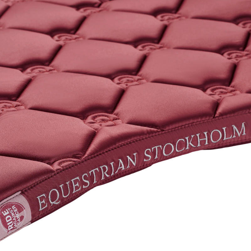 Equestrian Stockholm - Dressuurmat Amber Rose 