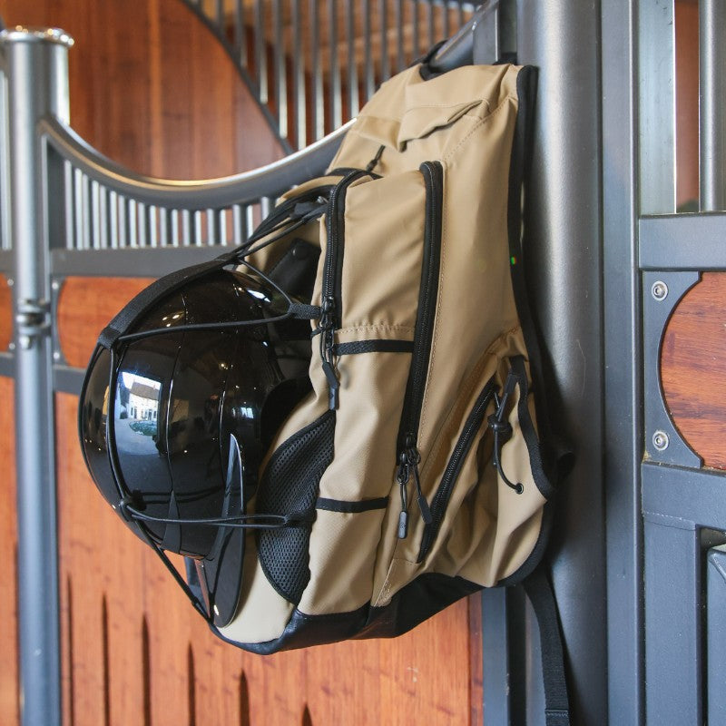 Grooming Deluxe - Beige groom backpack 