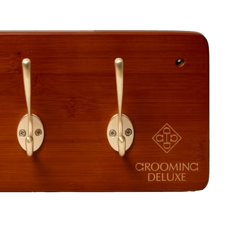 Grooming Deluxe - Porte pour sangles et vestes en bois