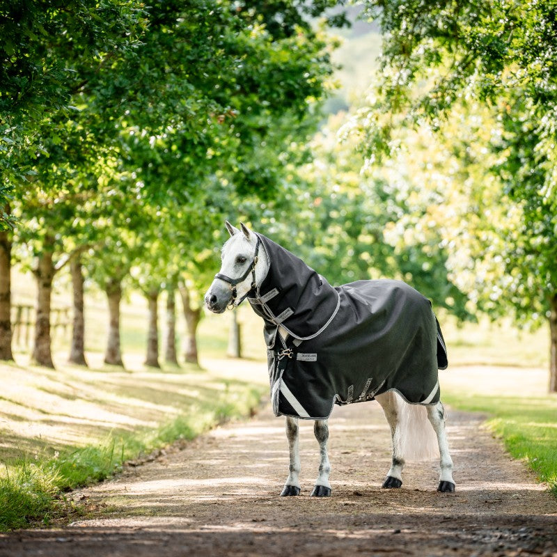 Horseware - Couverture d'extérieur Rambo Supreme Turnout Plus noir/ thunderstorm grey/ silver 50g