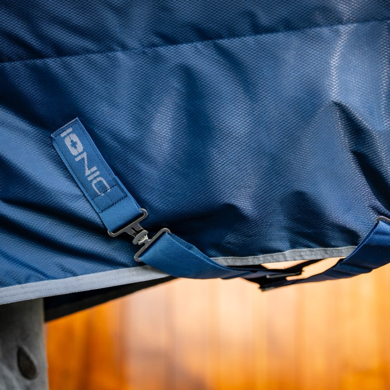Horseware - Couverture de box thérapeutique Ionic Therapy imperial blue/ argent/ marine 50g