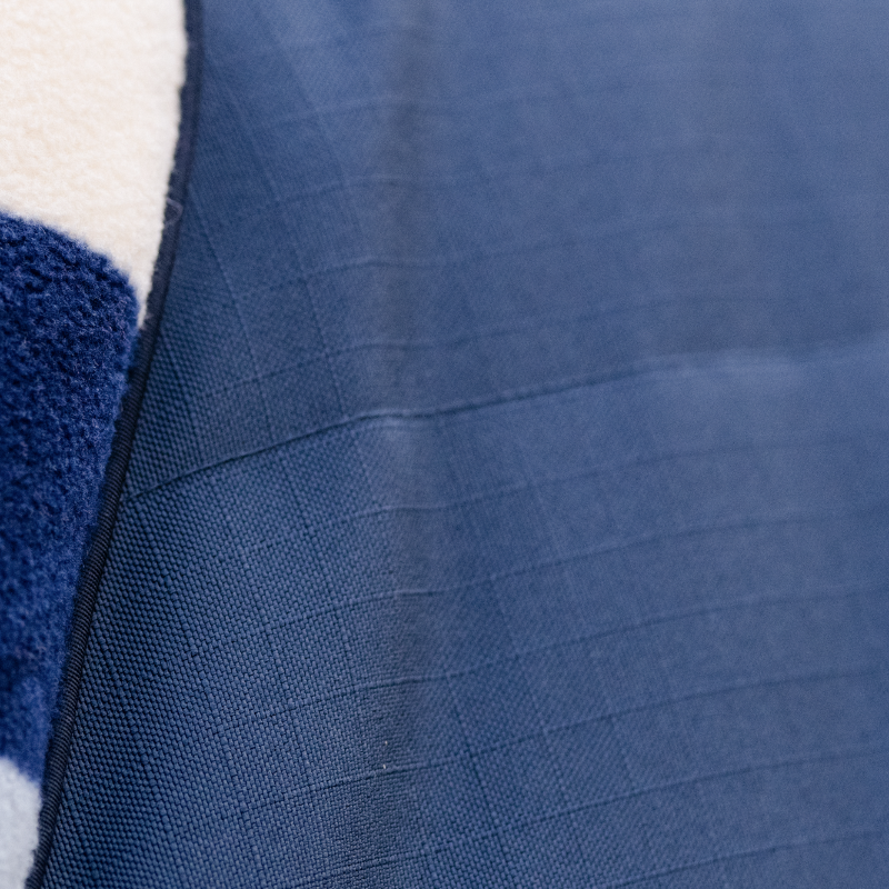 Horseware - Newmarket Cosy Stable dekbed witney navy 200g 