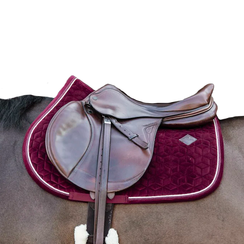 Kentucky Horsewear - Tapis de selle Velvet Jumping Bordeaux | - Ohlala