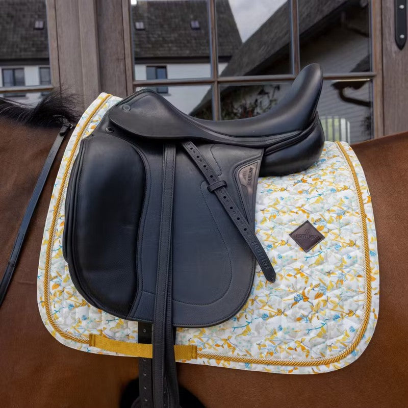 Kentucky Horsewear - Dressuurtapijt Velvet Printing lentebladeren fluistert bruin/wit 