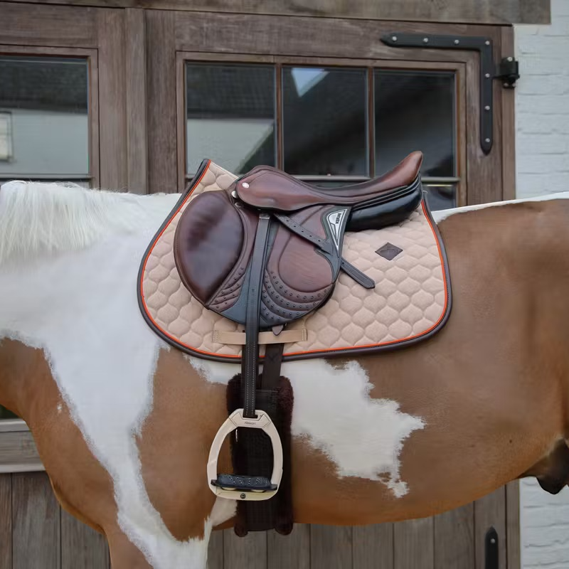 Kentucky Horsewear - Sattelunterlage Onion Quilt Leder Neon beige 