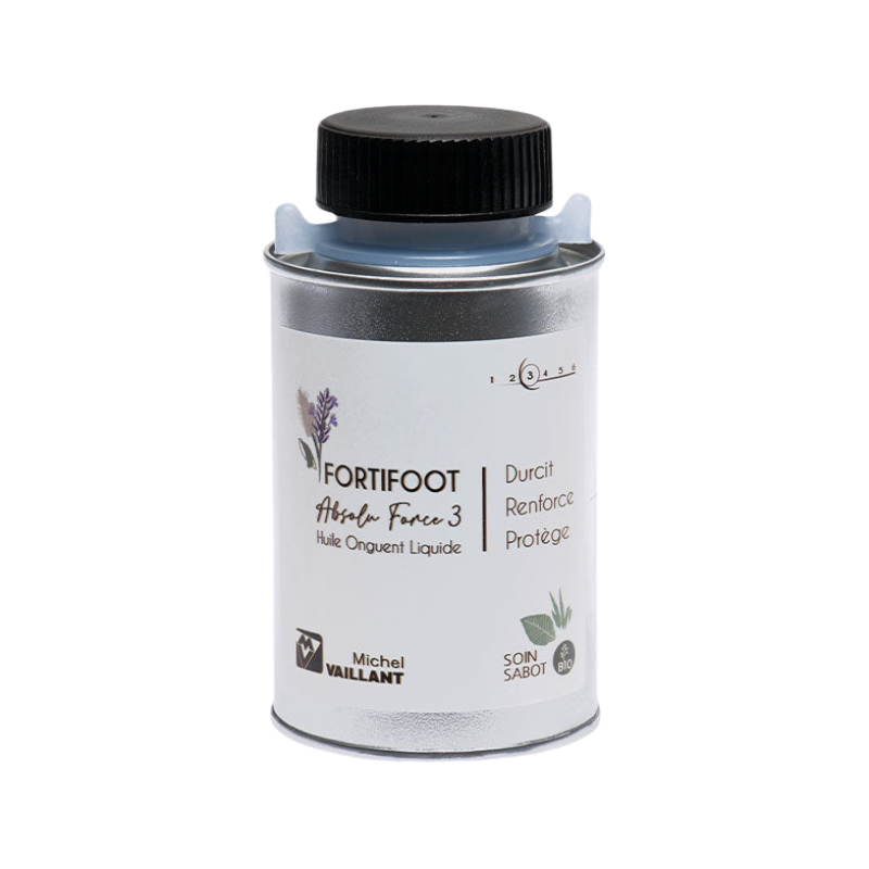 Michel Vaillant - Fortifoot essential organic hoof strengthening oil with applicator