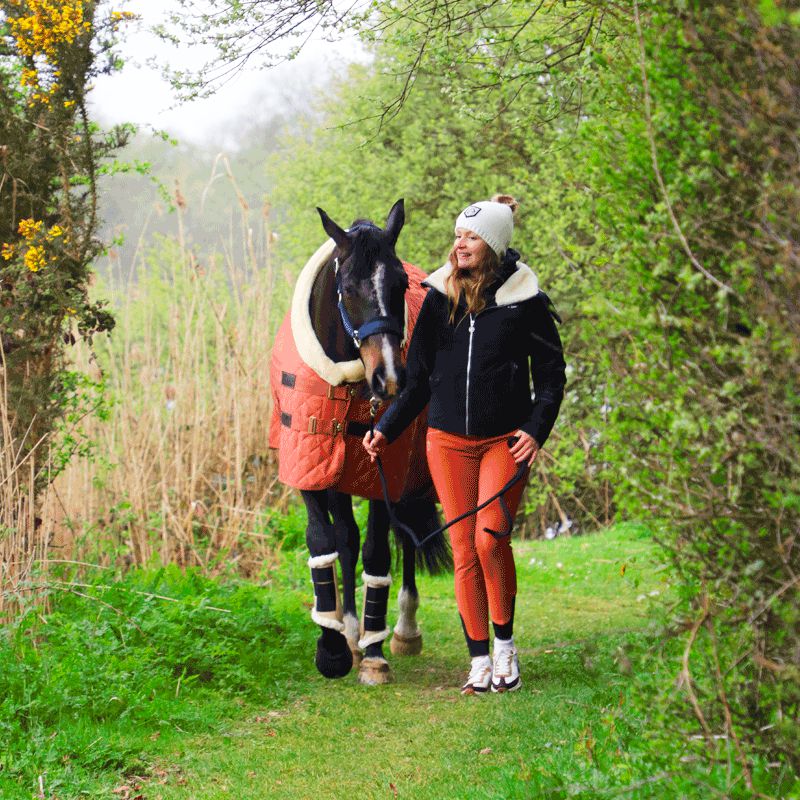 Equithème - Bonnet kerry blanc | - Ohlala