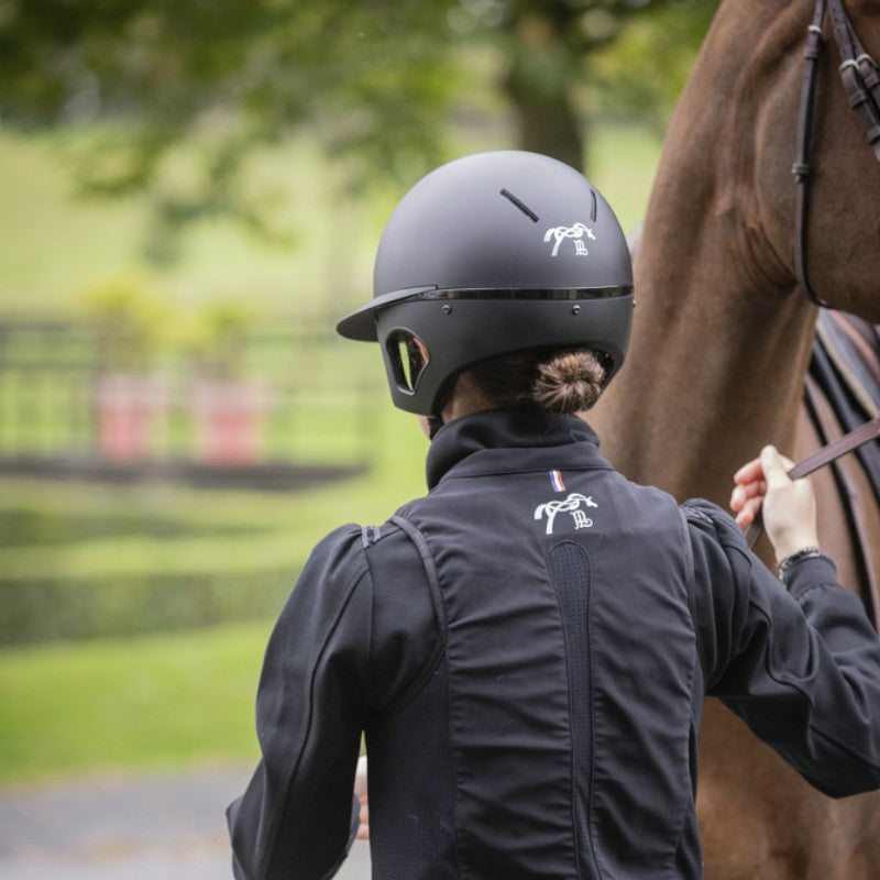 Pénélope - Mat zwarte polo helm met vizier Pénélope X Freejump 