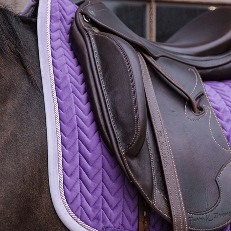 Kentucky Horsewear - Tapis de dressage velvet contrast violet royal | - Ohlala