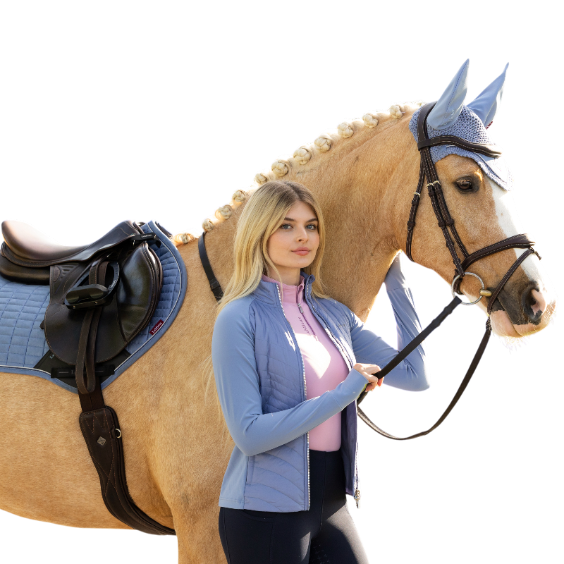 LeMieux - Tapis de selle Suede Close Contact powder blue | - Ohlala