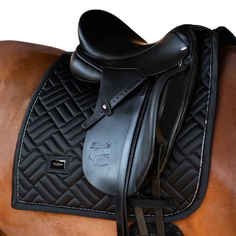 Equestrian Stockholm - Moderne zwarte dressuurtapijt 