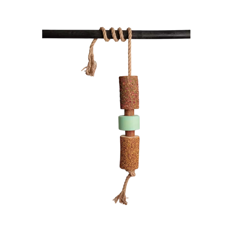 Grooming Deluxe - Relaxing wooden toy for horse with salt stone Airways 