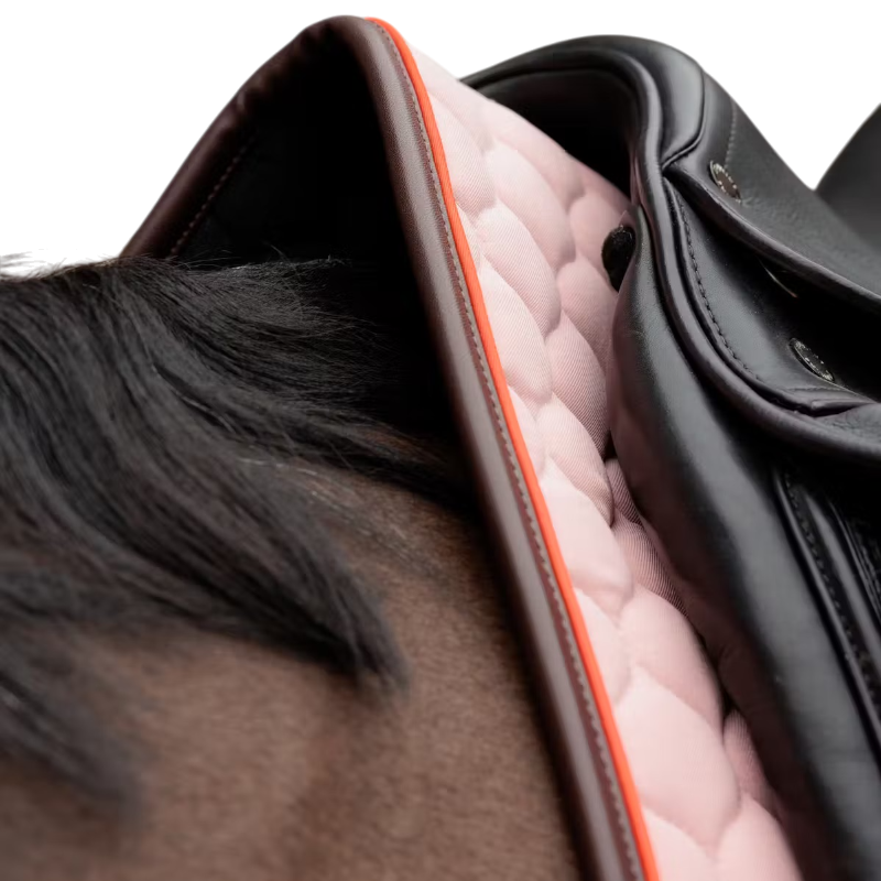 Kentucky Horsewear - Dressuurmat Onion Quilt Leather Neon oud roos 