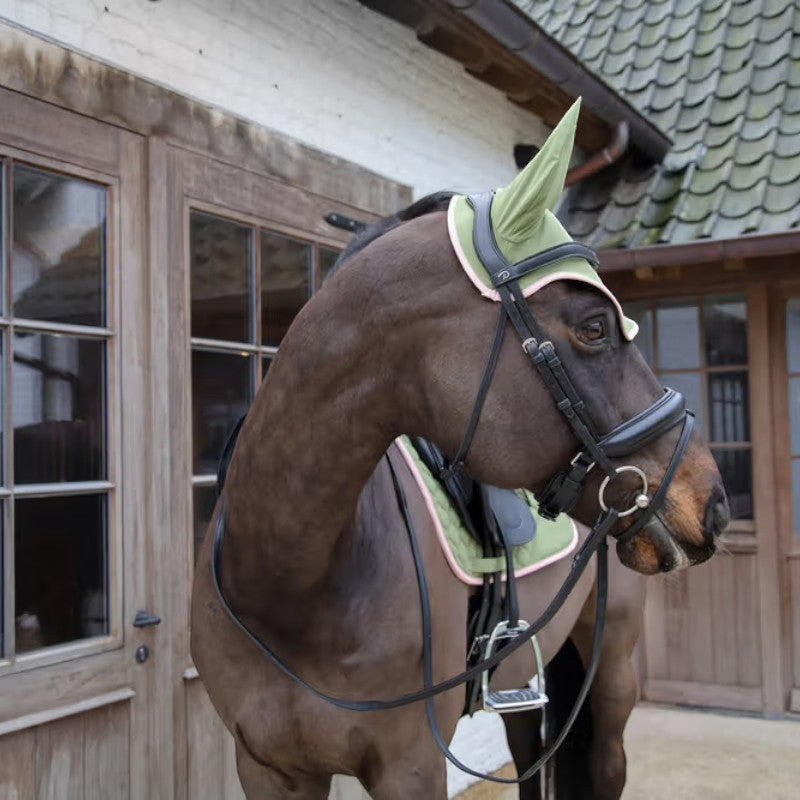 Kentucky Horsewear - Bonnet pour chevaux anti-bruits softshell kaki/ vieux rose