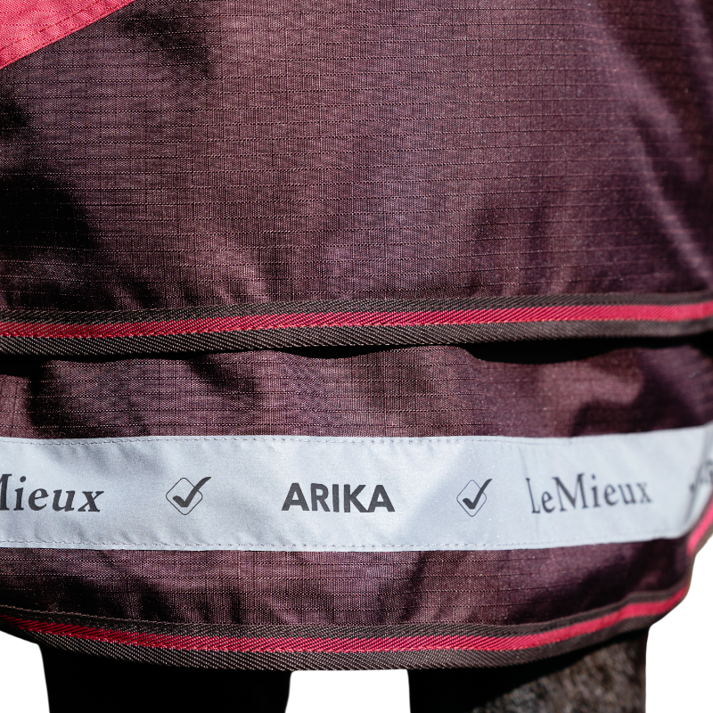 LeMieux - Couverture d’extérieur en ripstop Arika cranberry 100g | - Ohlala
