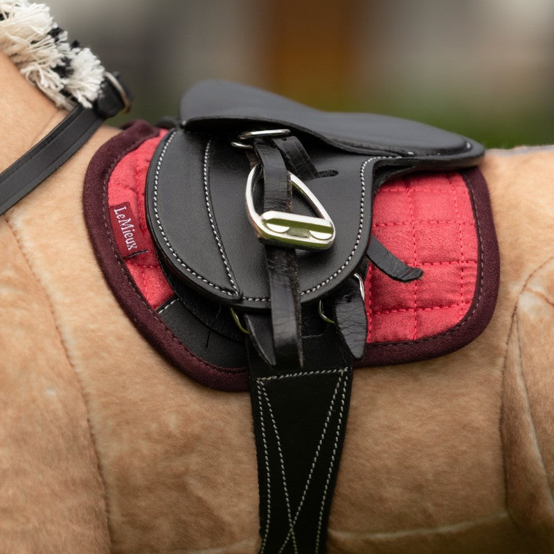 LeMieux - Tapis de selle pour peluche Toy Pony cranberry | - Ohlala
