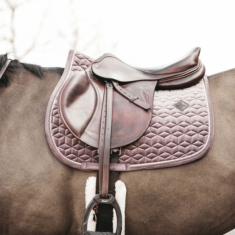 Kentucky Horsewear - Tapis de selle Velvet Jumping Parme | - Ohlala