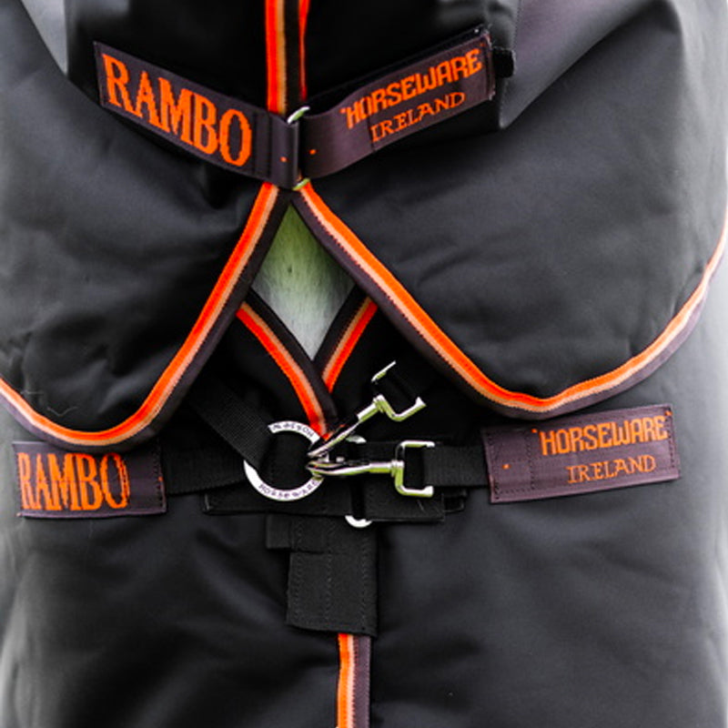 Horseware - Couverture d'extérieur Rambo Supreme noir/ orange 200g | - Ohlala