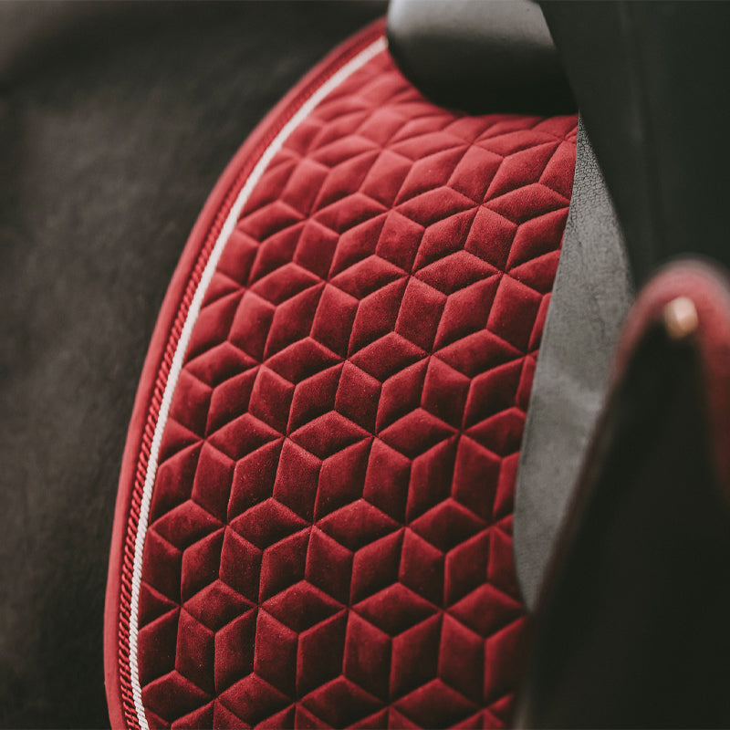 Kentucky Horsewear - Tapis de dressage Velvet bordeaux | - Ohlala