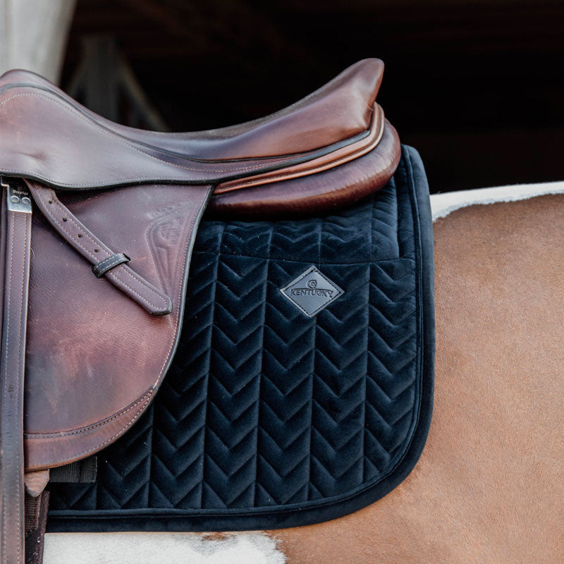 Kentucky Horsewear - Tapis de selle Skin Friendly Velvet noir | - Ohlala